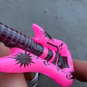 Meet your Posher, Stella